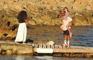     dkr200618BZNimage108.jpg