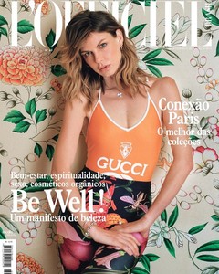 Angela Lindvall-Lofficiel-Brasil.jpg