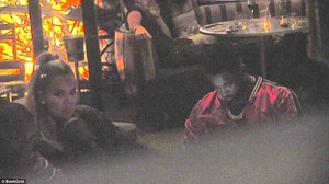 4D9EC6F000000578-5883779-image-a-40_1529944087113.jpg