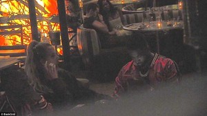 4D9EC73900000578-5883779-image-a-33_1529943534148.jpg