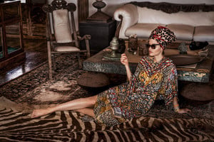 Mariangela shot in Kenya for Diva e Donna June issue. Photographed by Andrea Varani 4.jpg