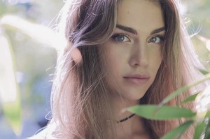 1080full-lauren-mckell (3).jpg