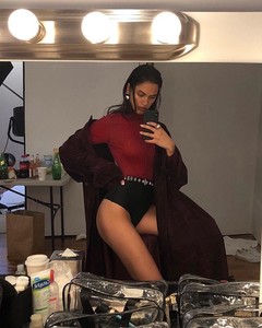 dalianah for Elle Usa.jpg
