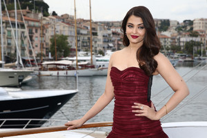 Aishwarya+Rai+Jazbaa+Photocall+68th+Annual+O9xHRQ5Zba-x.jpg