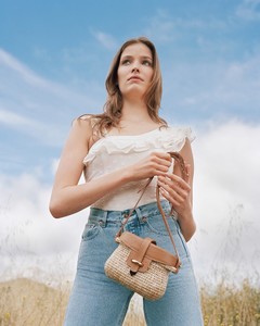 716712292_FiveSeventyFive-Ruffle-Fil-Coupe-Sleeveless-Blouse.thumb.jpg.83f6483674be9bf83dd2e0d24d5c9c68.jpg