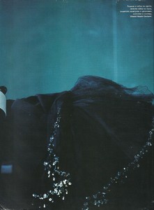 Lofficiel russia october 2002 Ania & Micelli 4.jpg