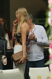 72560632_mcfan-celeblounge-net08-06-2018-14-39mega236148_031.jpg