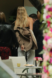 72560653_mcfan-celeblounge-net08-06-2018-14-39mega236148_047.jpg