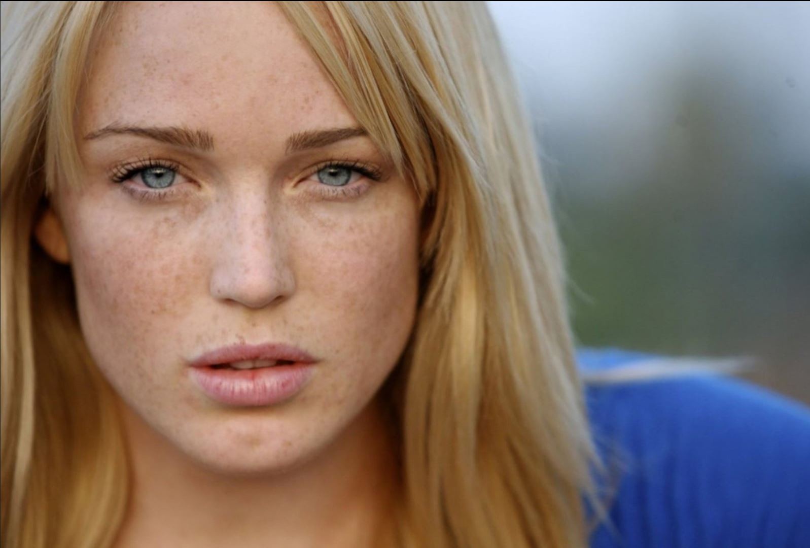 Caity Lotz 458.JPG