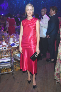 Carolyn+Murphy+Breast+Cancer+Research+Foundation+Pv8BfnnINgtx.jpg