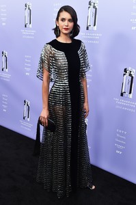 ndo120618BZNimage105.jpg