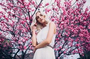 BlossomShoot-39.thumb.jpg.29f84a1d97b05d6e5c1412abdb73ee24.jpg