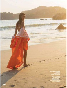 Elle_M_233_xico_-_junio_2018-page-011.jpg