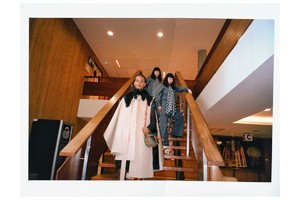 FW18_Fumiko_11_3.thumb.jpg.e710c4f5cc8f6d6809c011e44f980e61.jpg