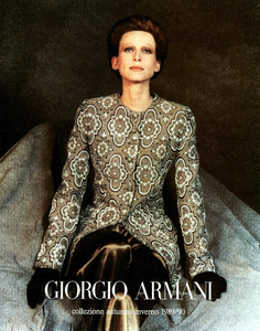 Fallai_Giorgio_Armani_Fall_Winter_89_90_01.thumb.png.995e043bf8808e9da3a3617db84c557f.png