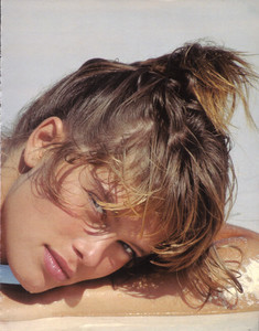GraziaIT110586no2358Perfette02.thumb.jpg.f75c883e1ce031c33f20a20806b4c899.jpg