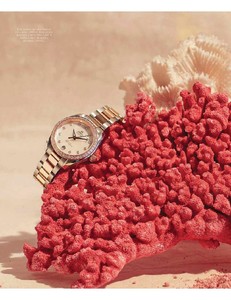 Harper_39_s_Bazaar_Chile_-_junio_2018-page-004.jpg