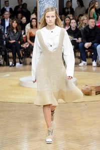 JW-Anderson-RS18-0785.thumb.jpg.5710603d33bfd9677fb9a25790a57222.jpg