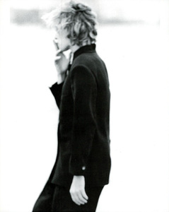 Lindbergh_Alberto_Aspesi_Fall_Winter_89_90_01.thumb.png.667a1f07b1845c8f2db7ed0ca4a4e70a.png