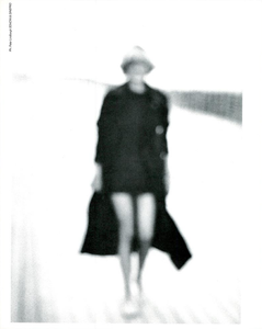 Lindbergh_Alberto_Aspesi_Fall_Winter_89_90_03.thumb.png.d5e19ef448f05a676d6cf452956146a4.png