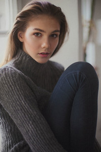 Luna-Sedcard-Fashion-Beauty-Editorial-Commercial-Catwalk-Tv-Onlineshop-18.jpg