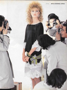 Piel_Vogue_US_January_1982_10.thumb.jpg.0fa6e69c046793d9e7df21f2bf7d5ba5.jpg