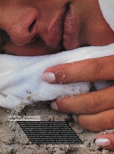 Piel_Vogue_US_June_1984_05.thumb.jpeg.697fde20ac2d9aad9257cf2355c708fa.jpeg