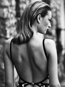 SA-VOGUE-RUSSIA-7.thumb.jpg.02027ff08ec585aae081ad1f92df3a9a.jpg