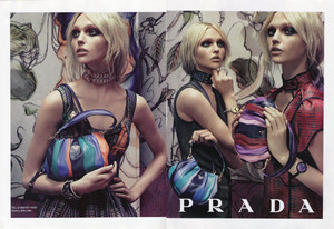 Sasha_Prada_Spring_Summer_08_Meisel_02.thumb.jpg.392026a7440a24980d6ed3c87c01998a.jpg