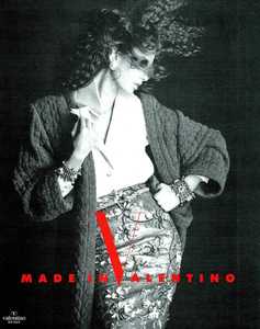 Valentino_Fall_Winter_89_90_01.thumb.png.3b0b8a89303f71af18fa5aa84b7c0347.png