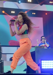 ella-eyre-performs-at-the-isle-of-mtv-concert-in-malta-06-27-2018-1.jpg