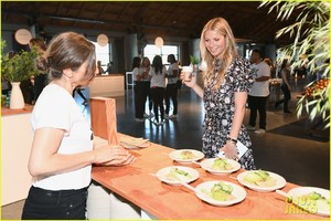 gwyneth-paltrow-shares-wellness-tips-at-in-goop-health-summit-08.jpg