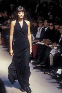 jil-sander-ss-1994-6.thumb.jpg.95fcf9e010225d6e1dd6bd4db87ce5e3.jpg