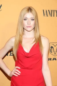 katherine-mcnamara-yellowstone-tv-show-premiere-in-la-1.thumb.jpg.56ca4902a4cc26e69682936e5529681a.jpg