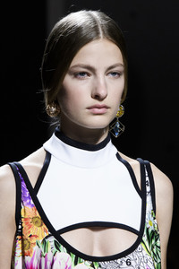 katrantzou-clp-rs18-6128.thumb.jpg.07b161766f69b60504ffa03b772095e8.jpg