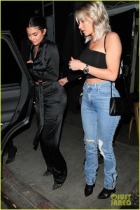 kylie-jenner-harry-hudson-birthday-party-07.jpg