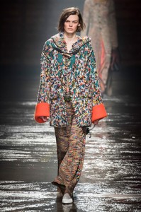 missoni-rf18-0224.thumb.jpg.c5b26e1c8fc2163611e4784638d5a7e0.jpg