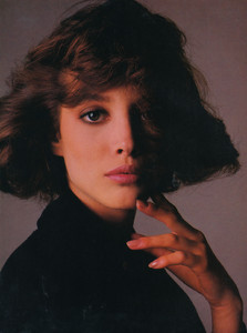 modernbeautywhatsperfect-4.thumb.jpg.facdfad18c0458231ee376686a9e7cf7.jpg
