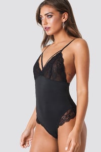 nakd_lace_detail_micro_bodysuit_1013-000234-0002_02j.jpg