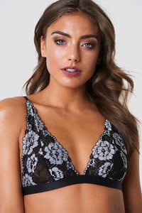 nakd_shiny_lace_triangle_bra_1013-000231-0002_01a.jpg