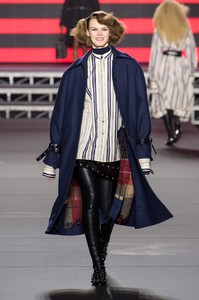 rykiel-rf18-2165.thumb.jpg.fd8f9711c0773101a2e38d8f0e67aeb5.jpg