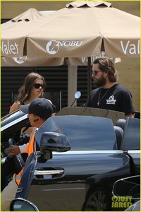 scott-disick-sofia-richie-still-together-03.jpg