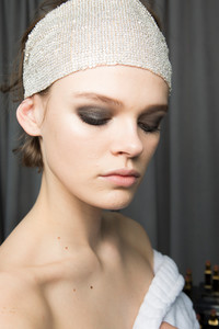 tom-ford-bks-rf18-7714.thumb.jpg.d2ce6f6395a4679af8defd205406e53a.jpg