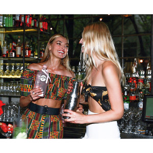 tonigarrn_34903774_1294592150672886_297444339427049472_n.jpg