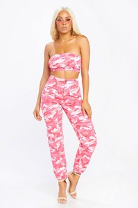 00014_HBPINKCAMOSET_869b.jpg