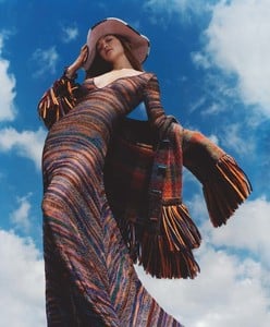 02_Woman_MISSONI_FW1819_Low.thumb.jpg.400529b3957ea9b2ad14e6c1eafade35.jpg