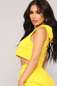 05-15-18_STUDIO1__HGC1316_Yellow_0108.JPG