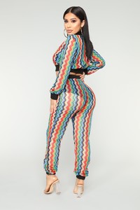 06-18-19_Studio_2_1157SET_MultiColor633_AB.jpg