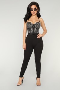 06-19-19__Studio2ST2769_Black0792_NT.jpg