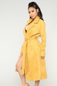 06-20-18_STUDIO2_3286CJ_Mustard_1474_NT.jpg